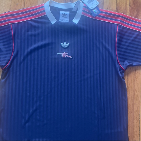 Adidas Arsenal Icon Blue Soccer Jersey, Size Small NWT JF0546 - Picture 3 of 6